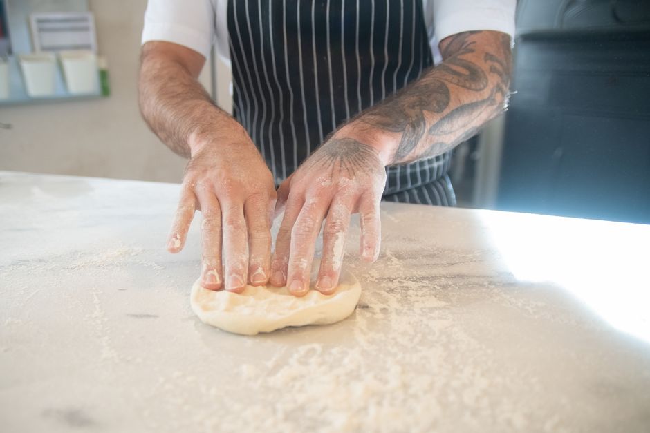 Le fournil : le tour de main ne se rachète pas, il se transmet.