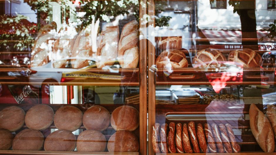 Snacking et pâtisserie portent la marge, pas la baguette.
