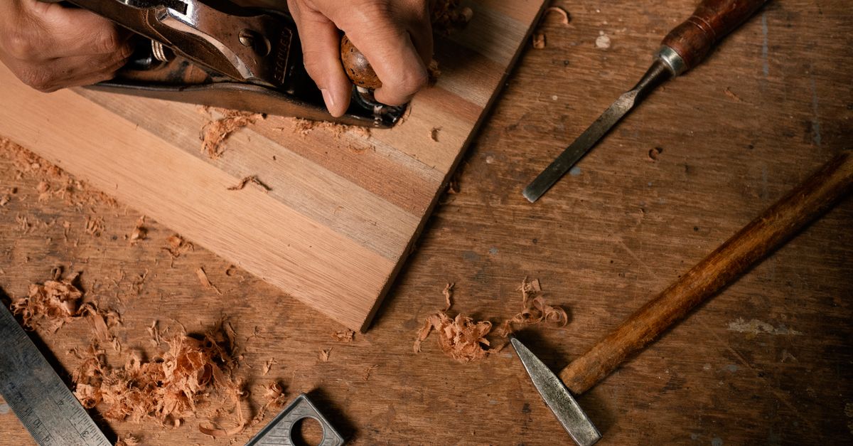Vendre son entreprise de menuiserie : le guide du cédant